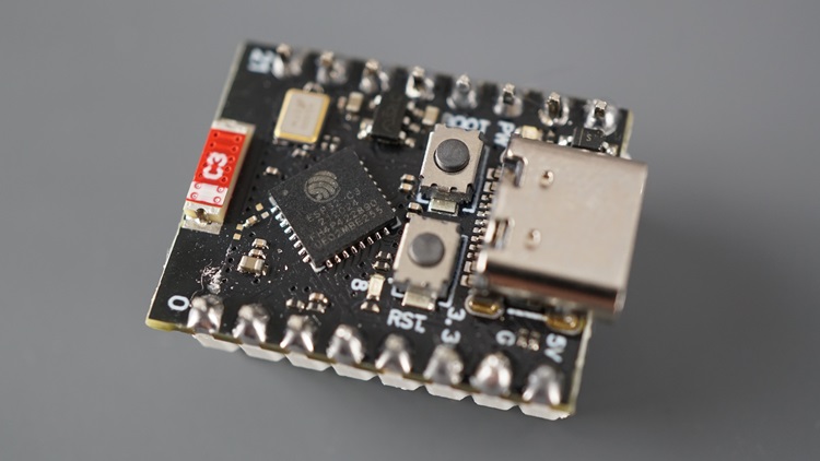 ESP32-C3 Super Mini